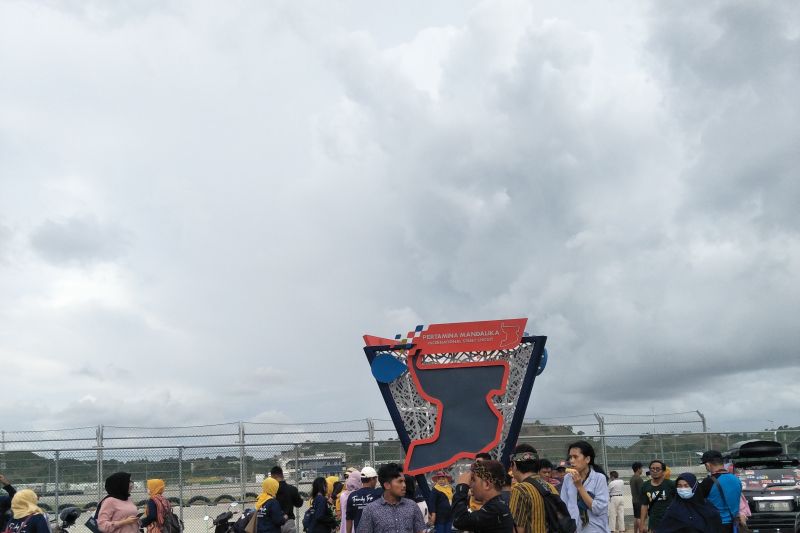 Penonton di Sirkuit Mandalika (ANTARA/Dok)