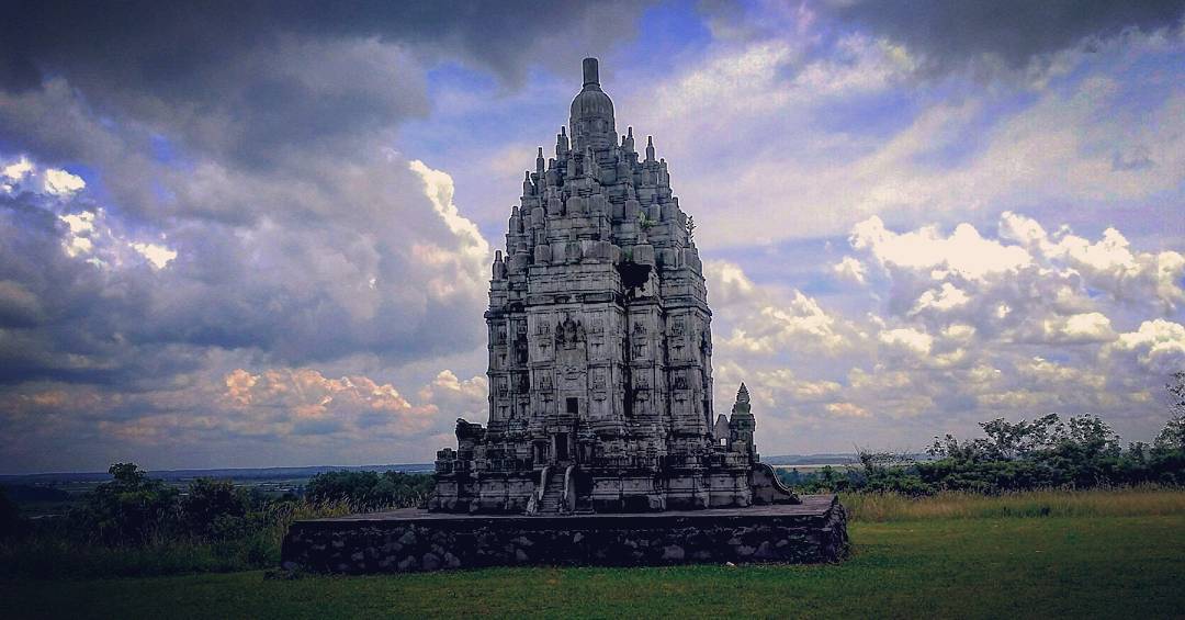 Cakat Raya cukup populer karena lokasi yang strategis (Sumber: Instagram/ragilasegaffphotograpy)