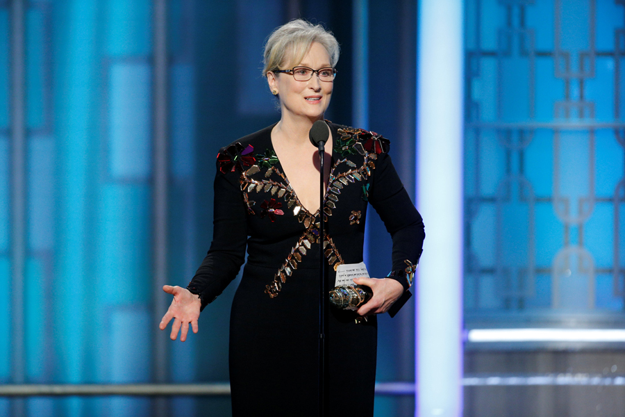 Terkait Rancangan Busananya di Piala Oscar, Meryl Streep Tak Mau Memaafkan Karl Lagerfeld