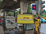 Jalan Bolong dan Rusak Pemprov Jakarta Pasang Imbauan Hati-Hati
