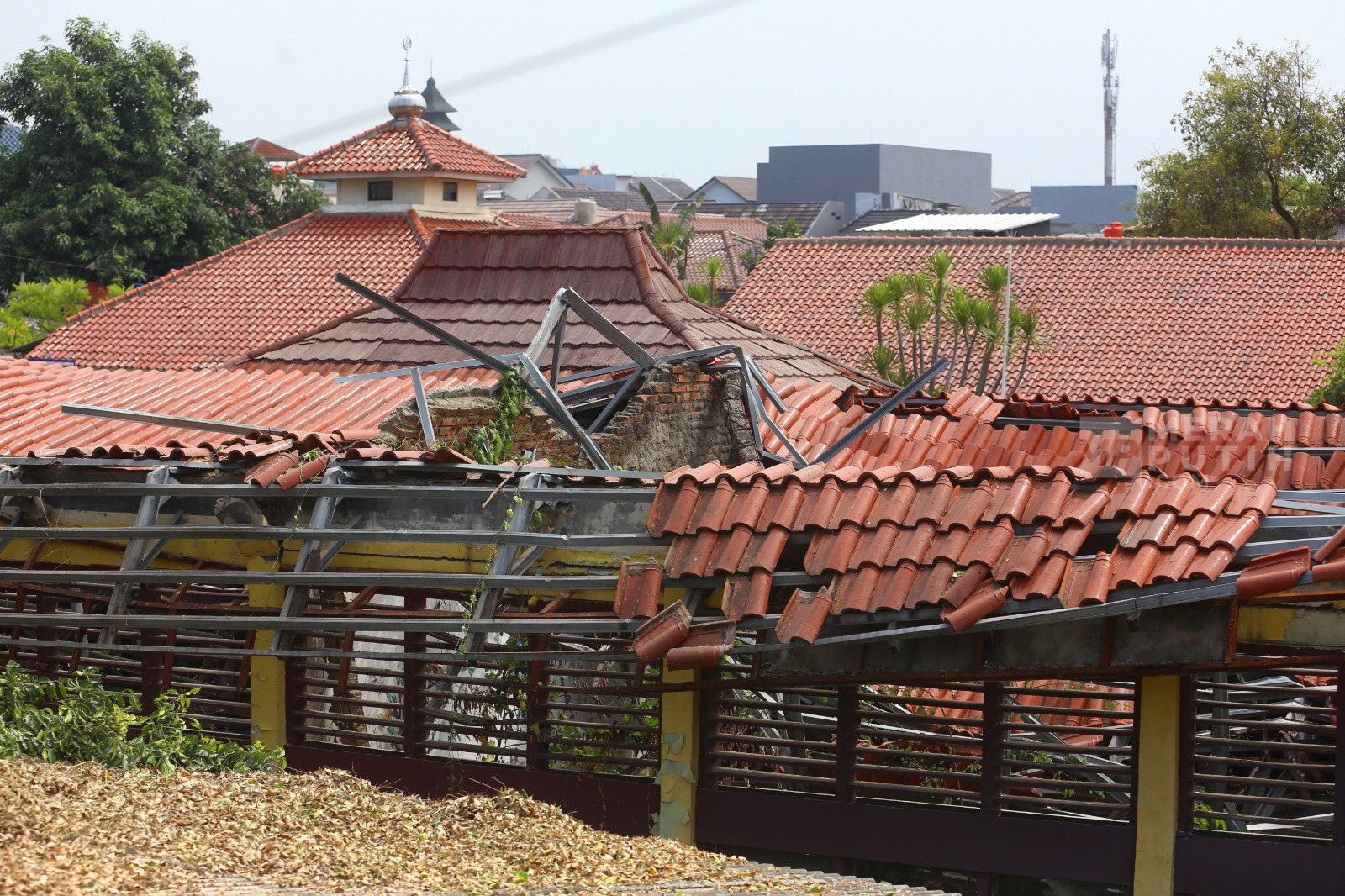 Pemprov DKI Jakarta Buru-Buru Revitalisasi 11 Gedung Rusak Parah Buntut Atap Sekolah Ambruk di Kebayoran