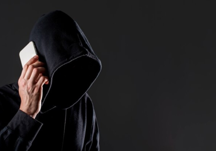 Cara Menghadapi Cyberstalker, Ada 8 Cara Ampuh!