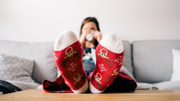 Manfaat Tidur Pakai Kaus Kaki Basah untuk Kesehatan, Kamu Pasti Tercengang