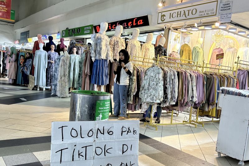 China Pantau Rencana Pemerintah Indonesia Kenakan Bea Basuk Produk 200 Persen