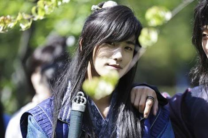 park hyung-sik