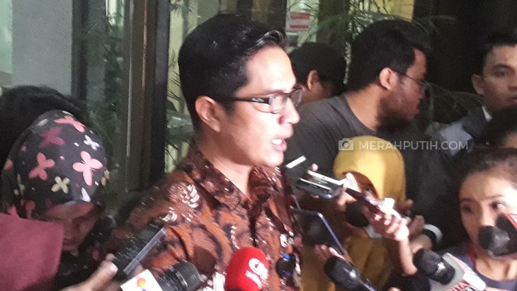 Suap Bakamla, KPK Periksa Kabagset Komisi I DPR