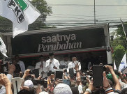 Tiba di KPU, Anies dan Muhaimin Disambut Selawat oleh Pendukungnya