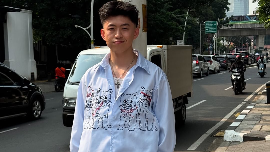 Makna dan Lirik dari Lagu 'Serpents!' Rich Brian yang Cukup Kompleks