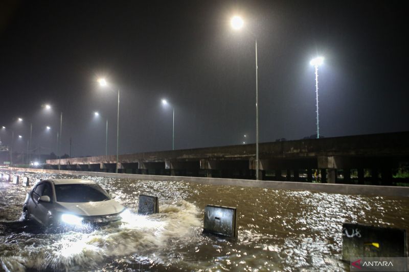 Ribuan Rumah di Tangerang Selatan Dilanda Banjir