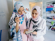 Bahan Hijab yang Cocok Untuk Semua Kondisi