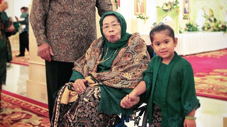 Ibunda SBY. Siti Habibah. (Instagram/@annisayudhoyono)