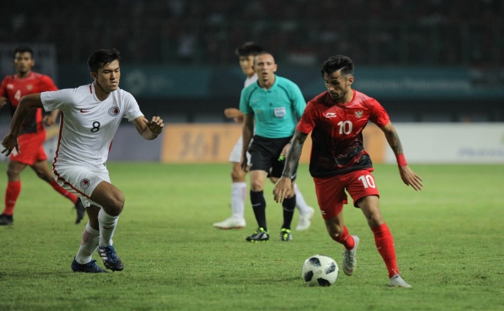 Stefano Lilipaly bersama pemain Timnas U-23
