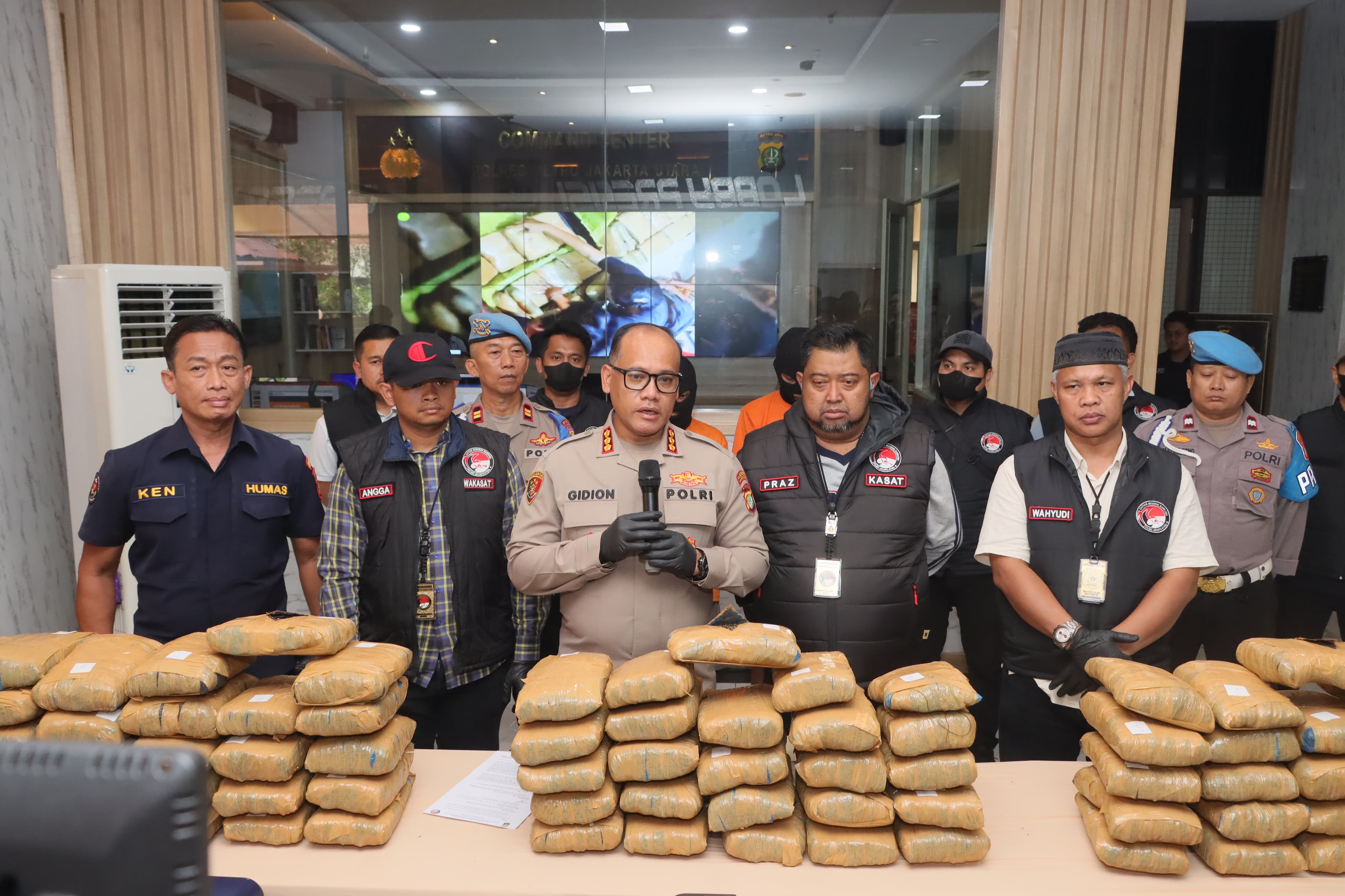 Polres Jakut Gagalkan Peredaran 77 Kilogram Ganja