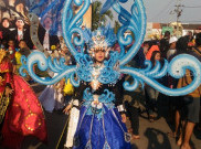 Ribuan Warga Ponorogo Berebut Berkah dalam Prosesi Grebeg Suro 