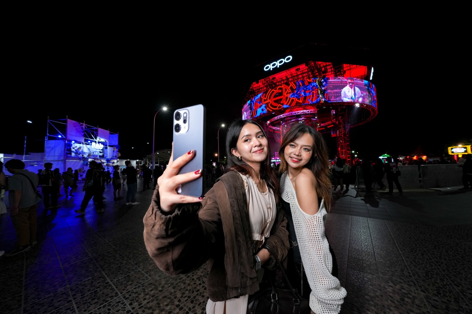 OPPO Reno 14 Series tawarkan fitur AI Editor 2.0 tanpa perlu repot mengedit sendiri