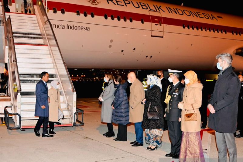 Cuaca Dingin Sambut Jokowi saat Tiba di Belgia