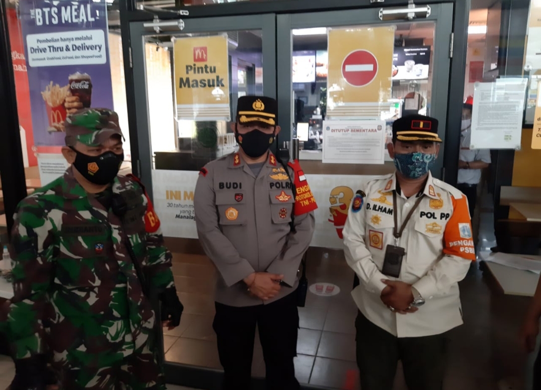 Ojol Berkerumun Beli Menu Baru BTS, McDonald's Stasiun Gambir Disegel