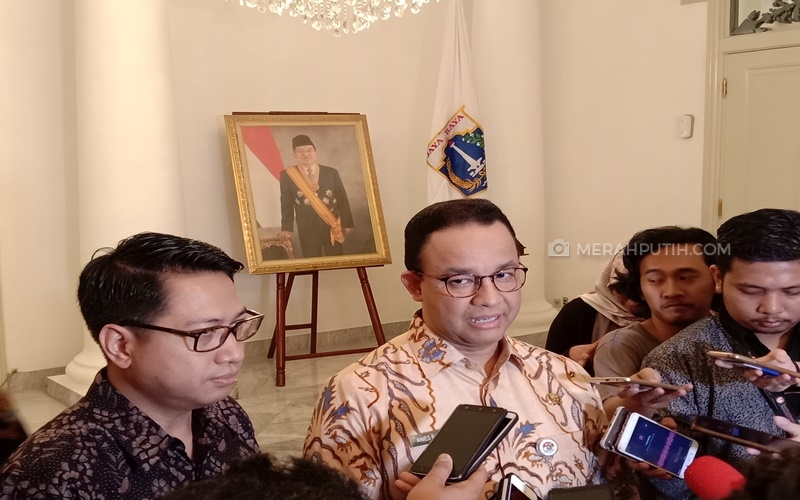 Digugat Terkait Polusi Udara Jakarta, Anies Sebut Penggugatnya Ikut Andil