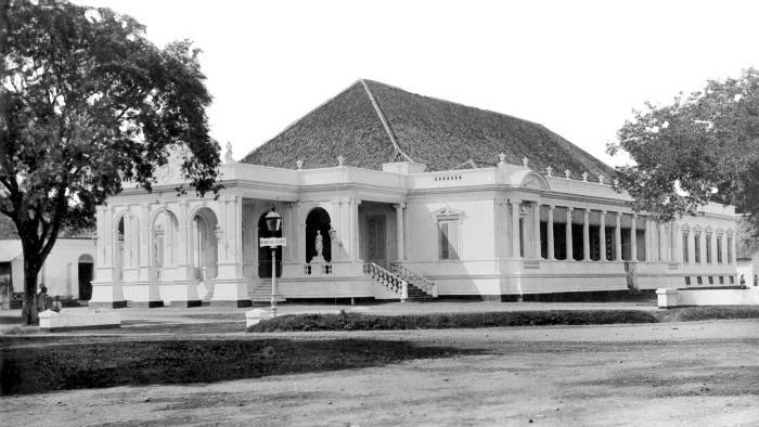 SEJARAH HARI INI: Gubernur DKI Jakarta R Soeprapto Meresmikan Gedung Kesenian Jakarta