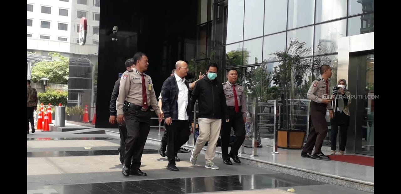 Tiba di KPK, Wali Kota Medan Dzulmi Eldin Bungkam