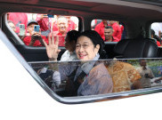 Bersemangat dan Sehat, Megawati Sapa Warga Ende Setelah Tidak Jadi Pimpin Upacara Hari Pancasila
