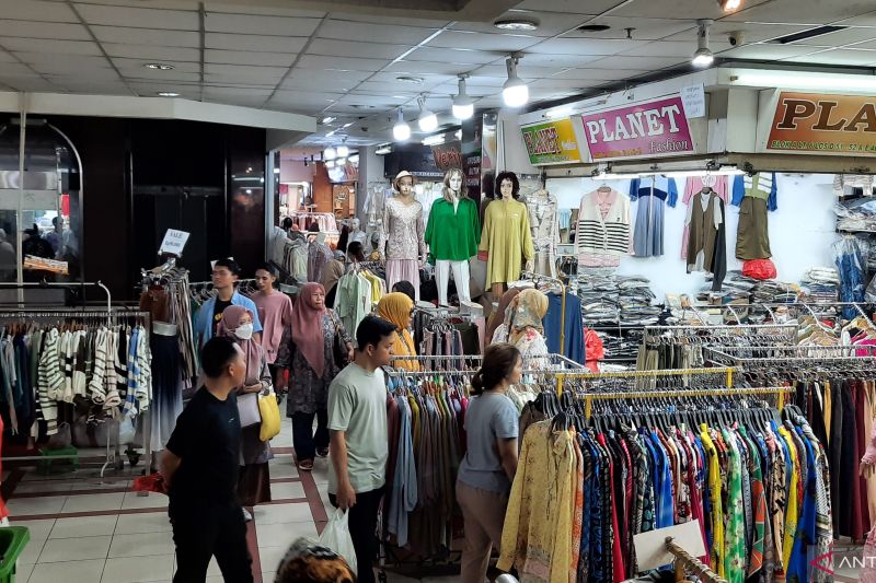 Gedung Blok A Pasar Tanah Abang Tutup 10-21 April