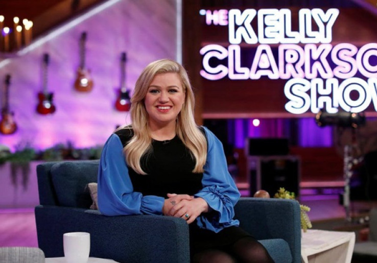 The Kelly Clarkson Show Minta Maaf ke BTS karena Salah Pasang Foto