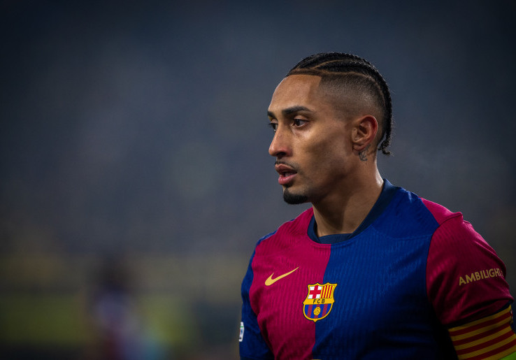Cedera Membaik, Barcelona Sebut Raphinha Berpeluang Main Lawan Real Madrid