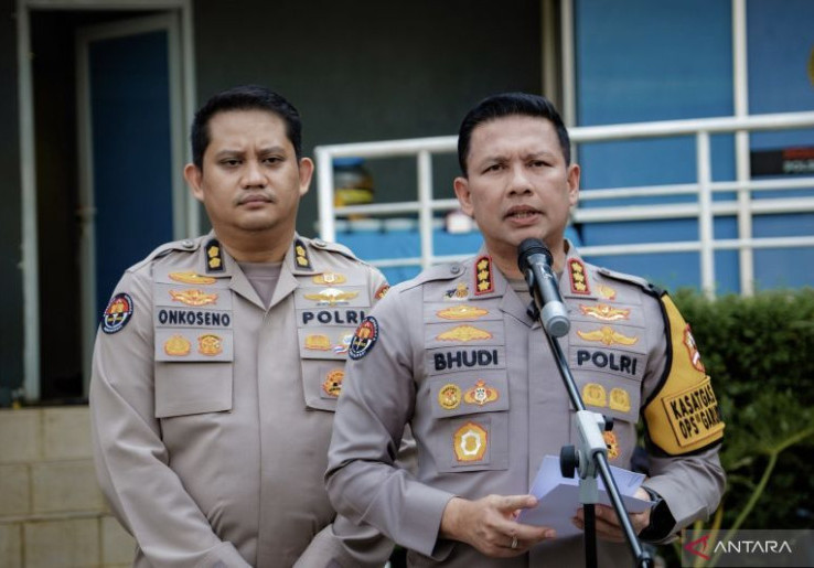 Viral Bedah Buku Feby Indriani Dibubarkan, Polisi Endus Dugaan Penistaan Agama  