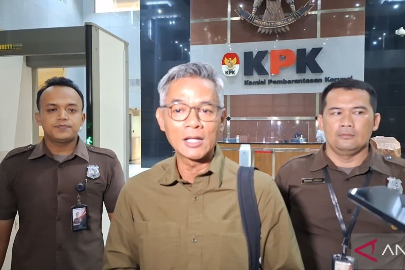 Wahyu Setiawan Merasa Tidak Ada Informasi Baru 6 Jam Diperiksa untuk Tersangka Hasto