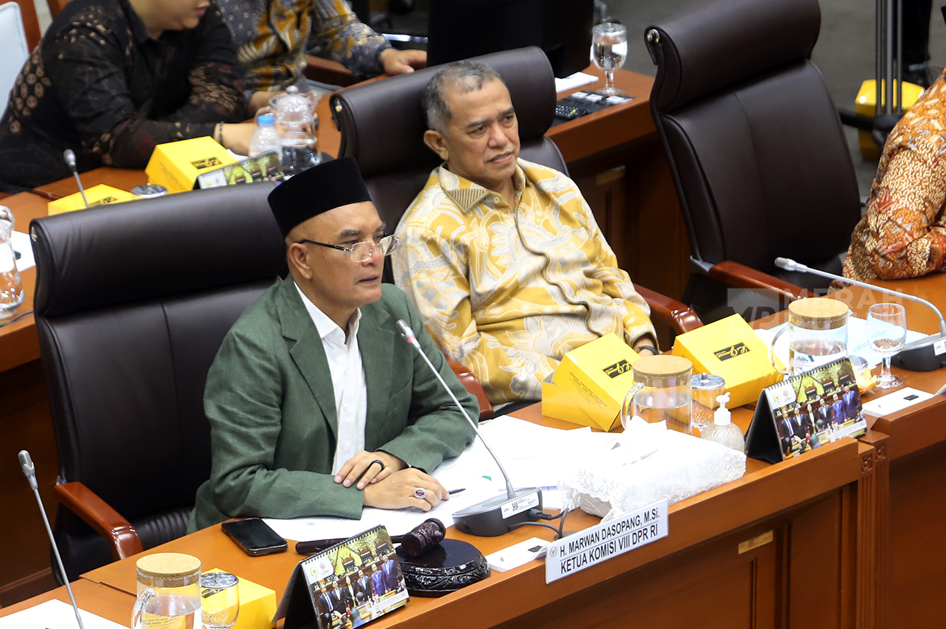 Ketua Komisi VIII DPR Marwan Dasopang memimpin Rapat Panitia Kerja (Panja) Haji 2026, di ruang Komisi VIII DPR, di Gedung Nusantara II, Kompleks Parlemen, Senayan, Jakarta, Selasa (28/10/2025).