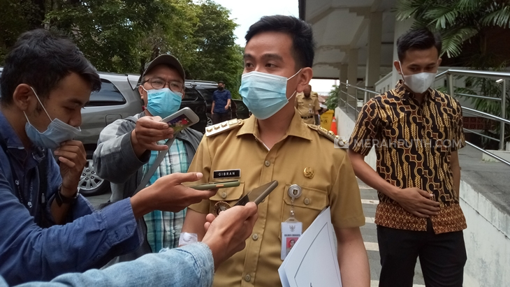 Gibran Dapati Guru Dua Sekolah di Solo Tolak Vaksinasi Corona