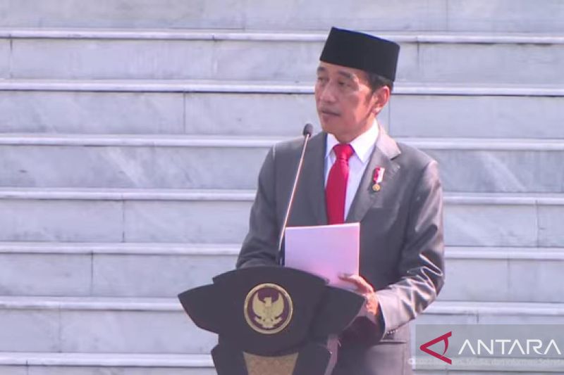 Jokowi Minta Para Perwira TNI dan Polri Bawa Indonesia Menjadi Negara Maju