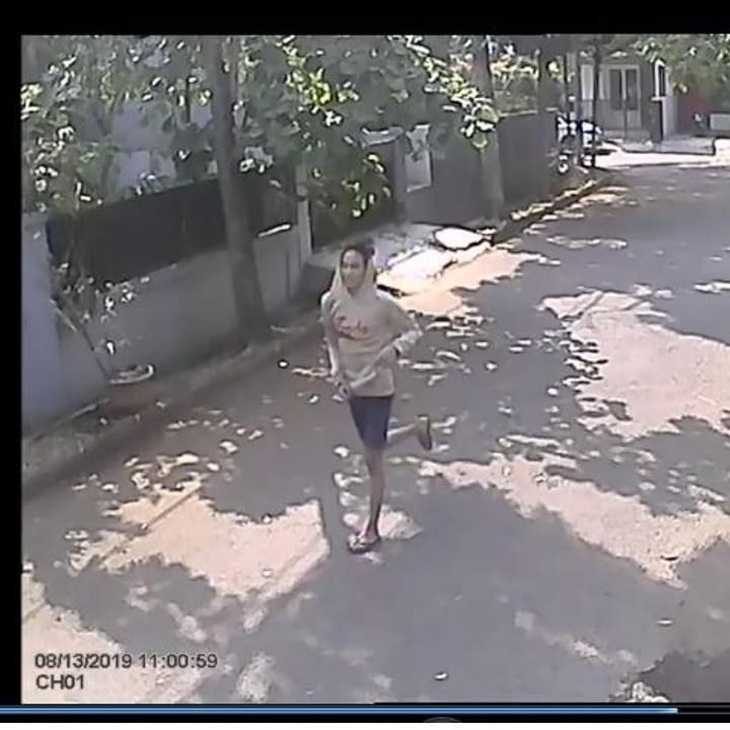 Tangkapan layar CCTV yang diunggah korban memperlihatkan orang yang diduga pelaku. (Foto: MP/Intagram)