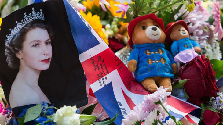 1.000 Teddy Bear dari Penghormatan Ratu Elizabeth II Disumbangkan