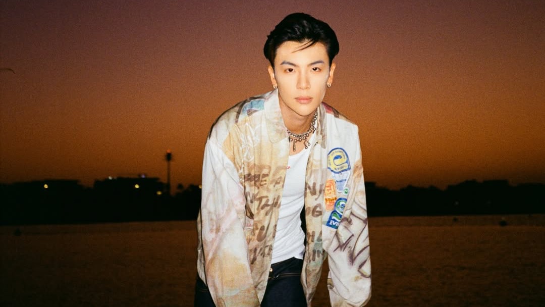 Sunny Lukas Kolaborasi Lintas Negara dalam Single Terbaru 'DEJA VU'