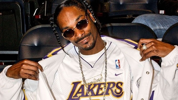 Snoop Dogg Siapkan Seri Antologi Tentang Hidup dan Kariernya