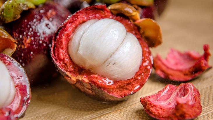 5 Manfaat Mengonsumsi Manggis, Ratu Buah Tropis