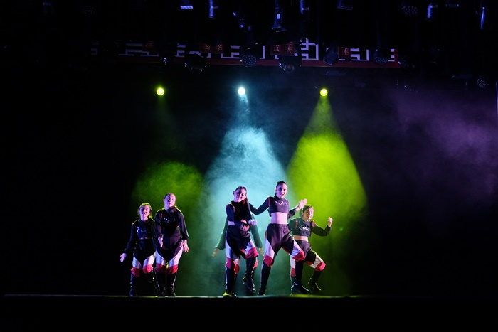 EKI Dance Company