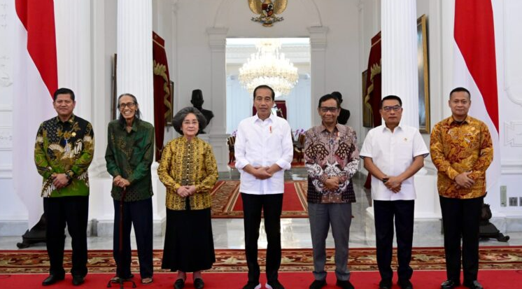 Jokowi Beri Gelar Kehormatan kepada 18 Tokoh
