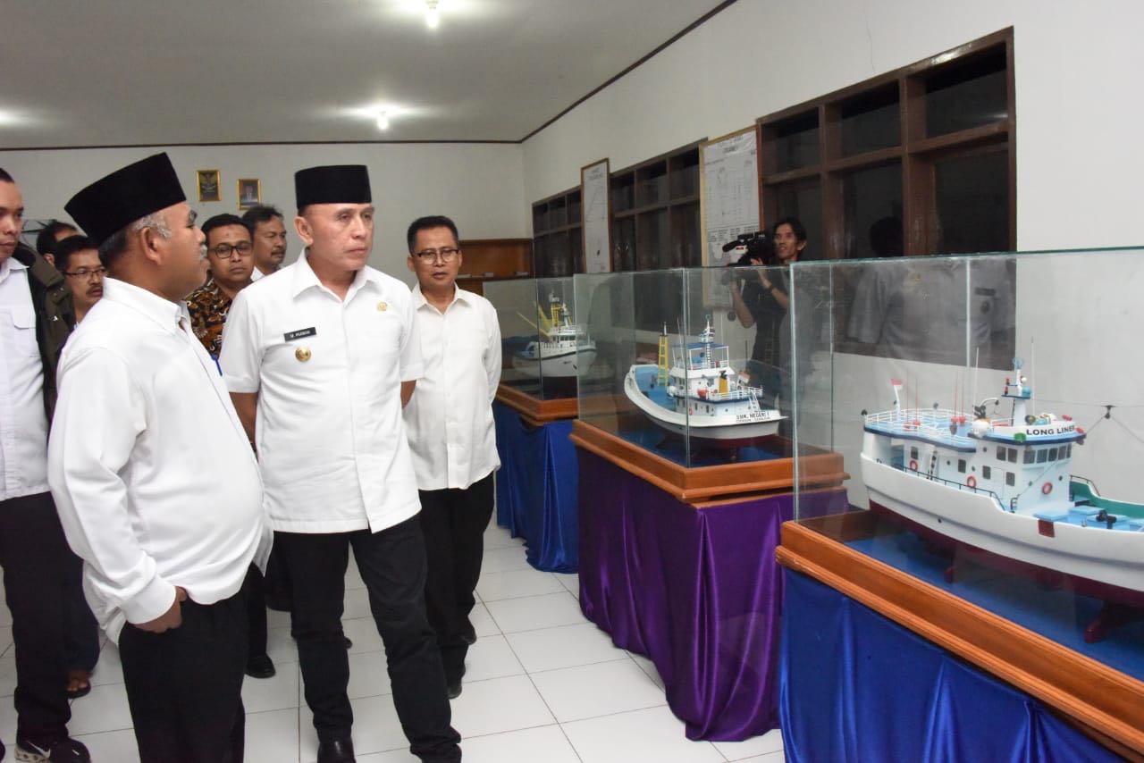 Iwan Bule saat menjabat penjabat Gubernur Jawa Barat
