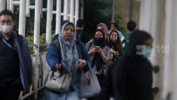 Wacana Pekerja Swasta di Jakarta Akan Wajib Gunakan Transportasi Publik  