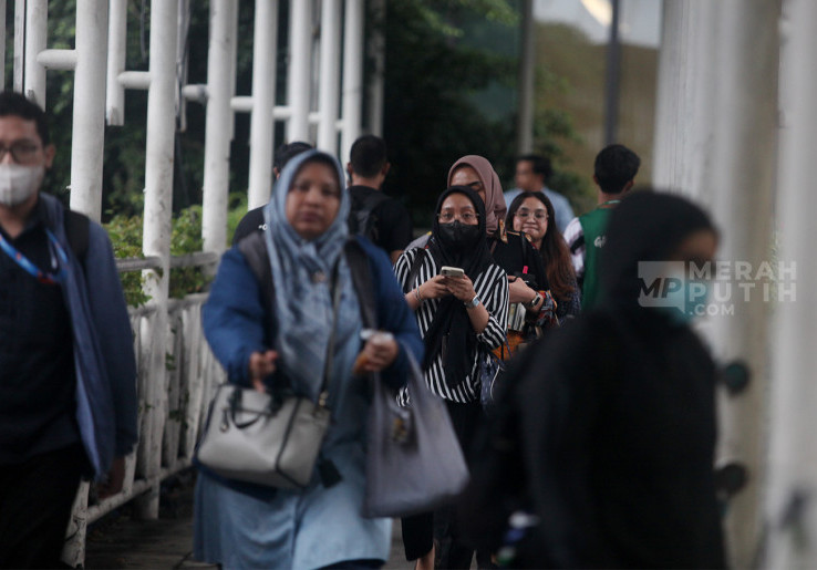 Wacana Pekerja Swasta di Jakarta Akan Wajib Gunakan Transportasi Publik