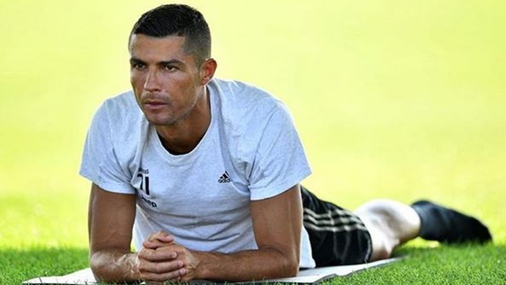 Serius Berpisah dengan Madrid, Ronaldo Unfollow Akun Instagram Los Blancos
