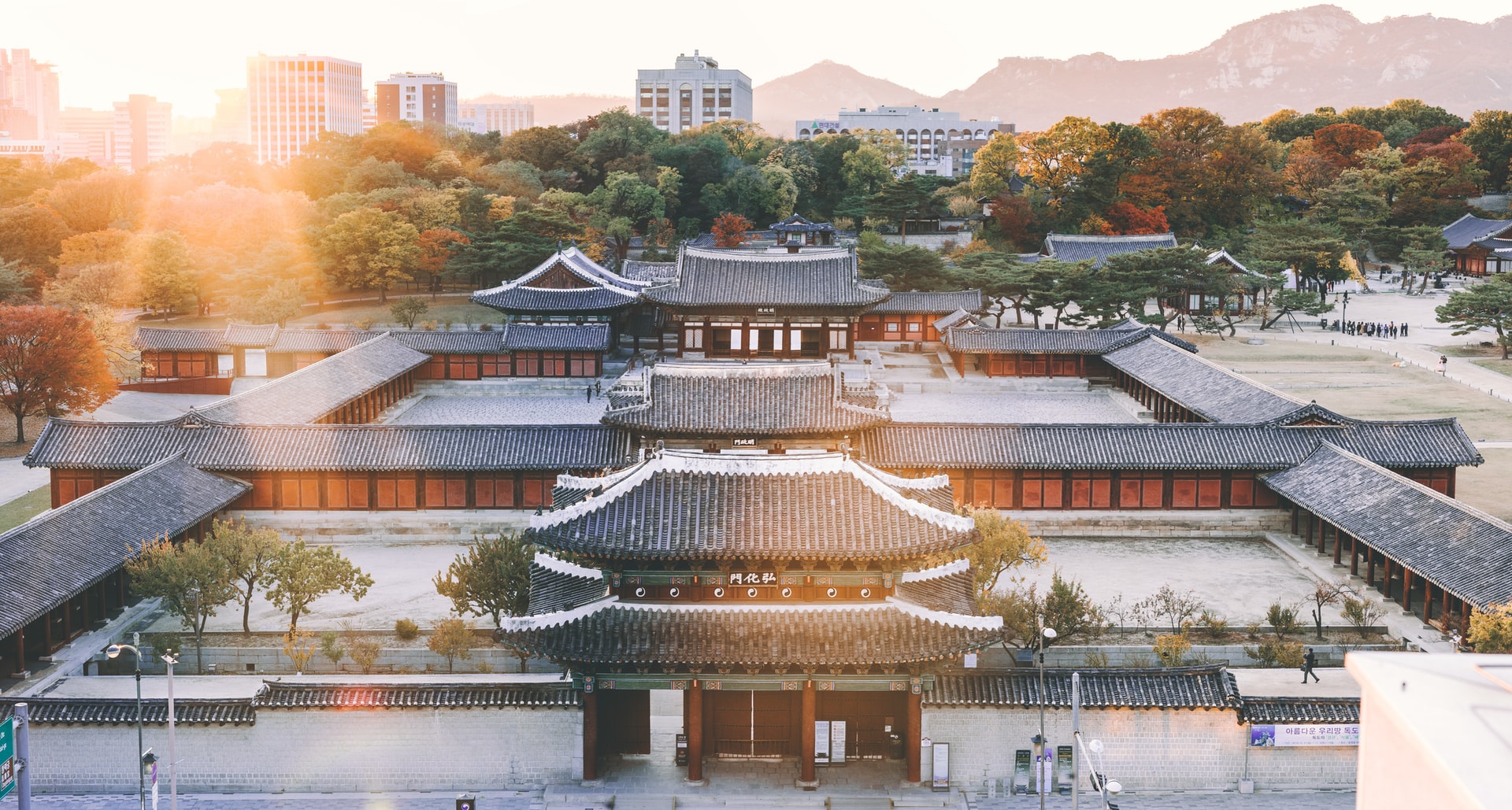 Annyeong! Yuk Berwisata Mengunjungi Lokasi Syuting Ikonik K-Drama