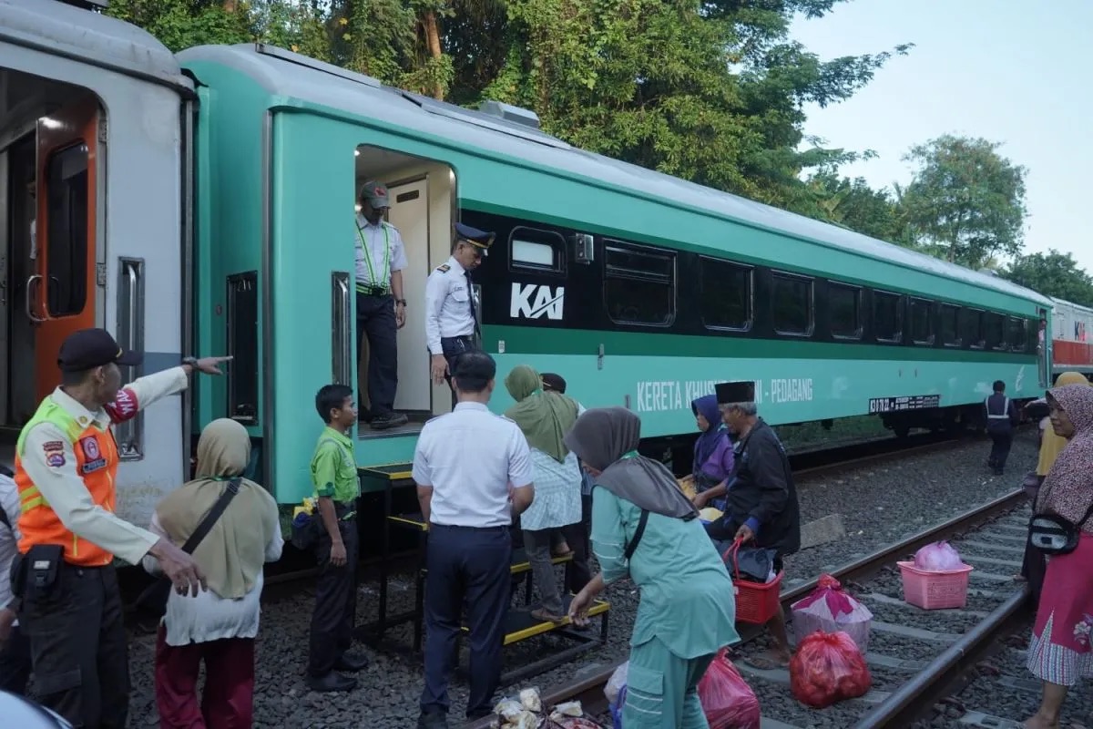 Kereta Petani dan Pedagang Minim Peminat, Baru 308 Orang yang Naik