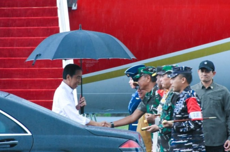 Presiden Jokowi Tiba di Labuan Bajo dalam Kunjungan 3 Hari ke NTT