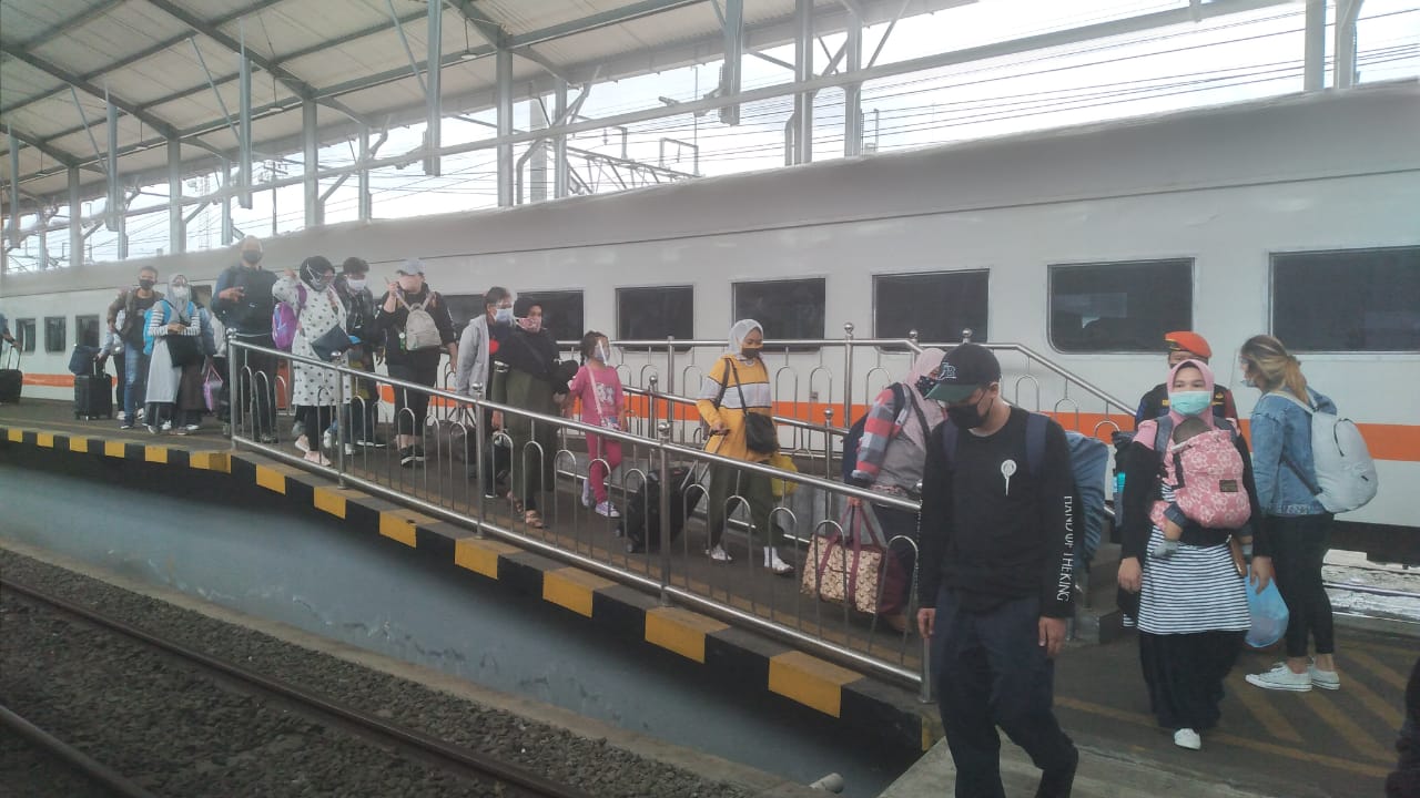  Libur Panjang, 15 Hingga 31 Calon Penumpang KAI Ditemukan Positif COVID-19