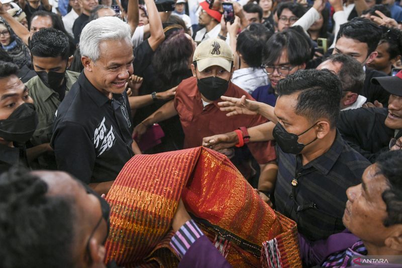 Ganjar Perkuat Jawa Tengah, Mahfud di Jawa Timur