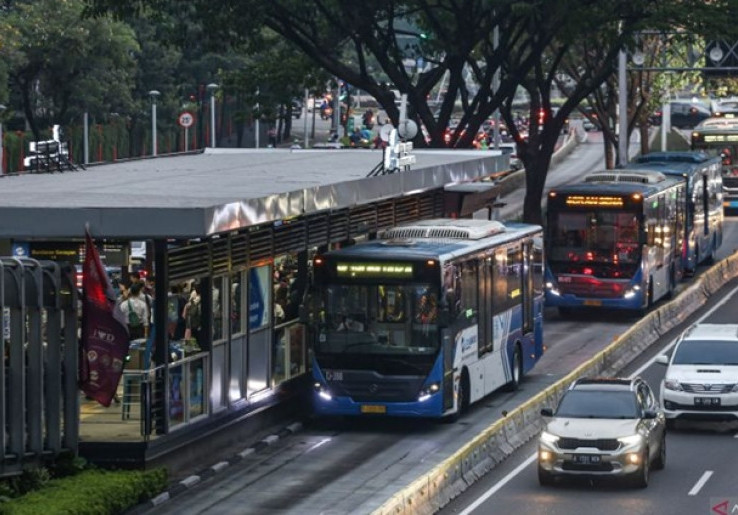 Ketua DPRD Minta Pemprov DKI Kaji Matang Layanan TransJakarta Rute Bandara Soetta